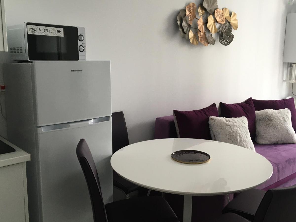 Lotus Blue Apartment Мамая Екстериор снимка