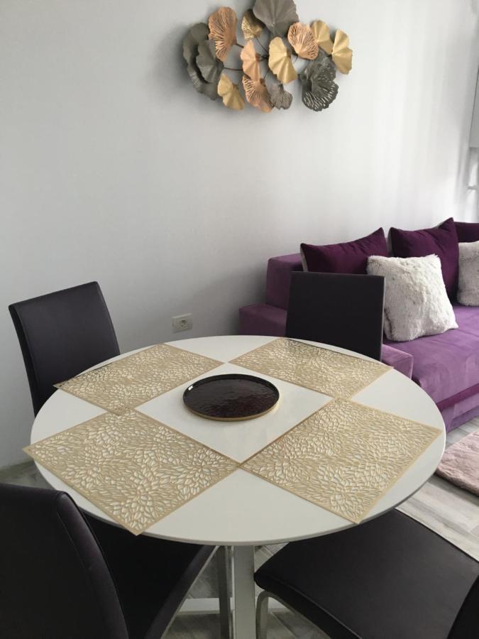 Lotus Blue Apartment Мамая Екстериор снимка