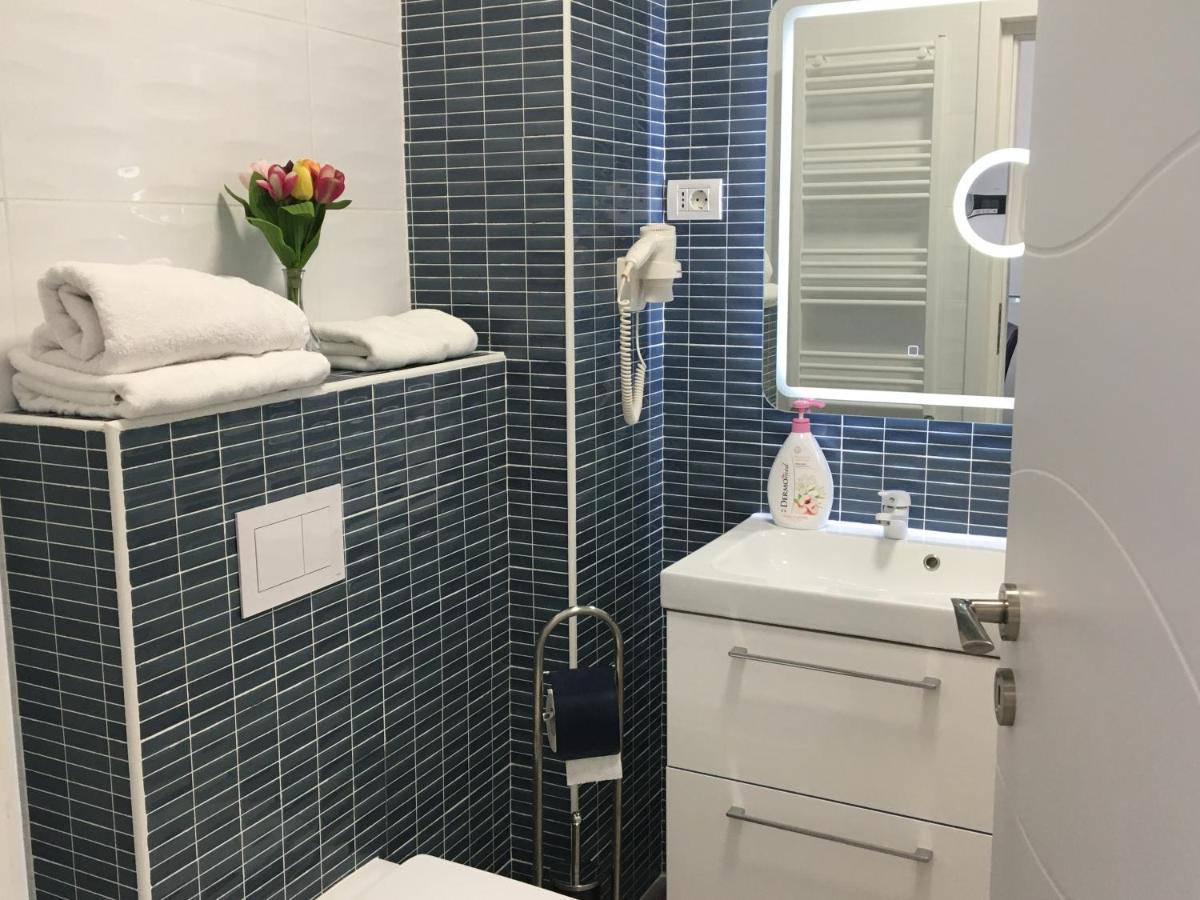 Lotus Blue Apartment Мамая Екстериор снимка